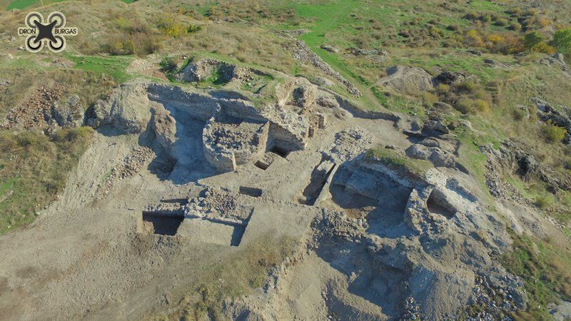 Ето какво отркиха този сезон археолозите около Русокастро (Снимки) - E-Burgas.com